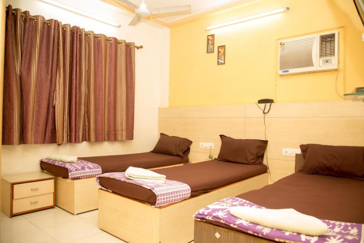 Srujan Sarai Service Apartment Bombay Esterno foto